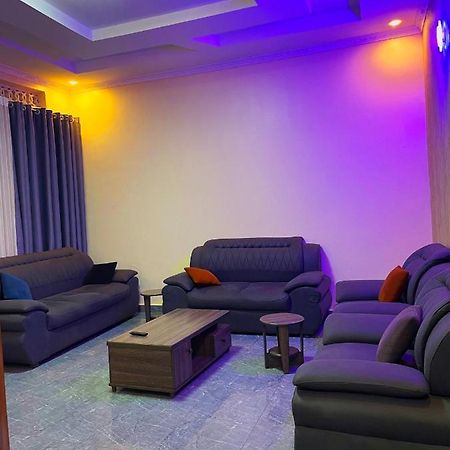 Zeo Airbnb - Cheap Apartment In Kigali Kültér fotó