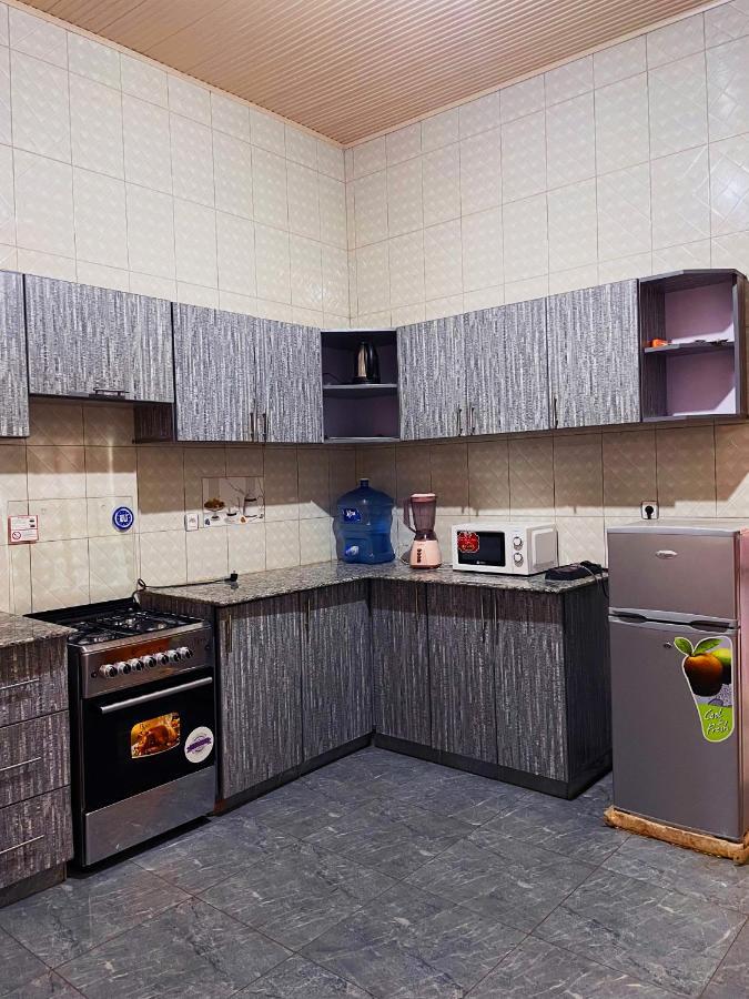 Zeo Airbnb - Cheap Apartment In Kigali Kültér fotó